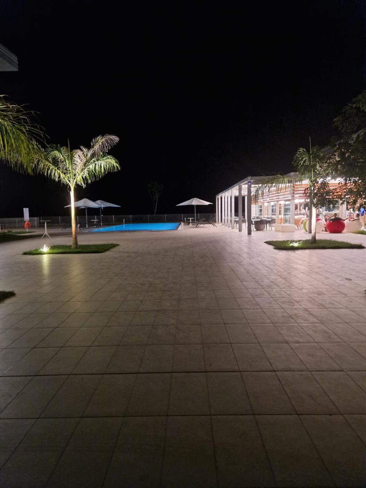 Ibis Styles Mayotte Aeroport Pamandzi Exterior photo